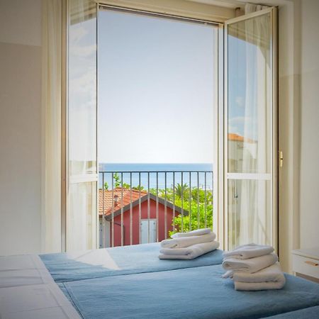 Hotel Selene - Vista Mare Riccione Luaran gambar