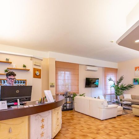 Hotel Selene - Vista Mare Riccione Luaran gambar