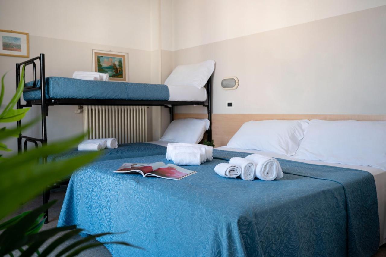 Hotel Selene - Vista Mare Riccione Luaran gambar