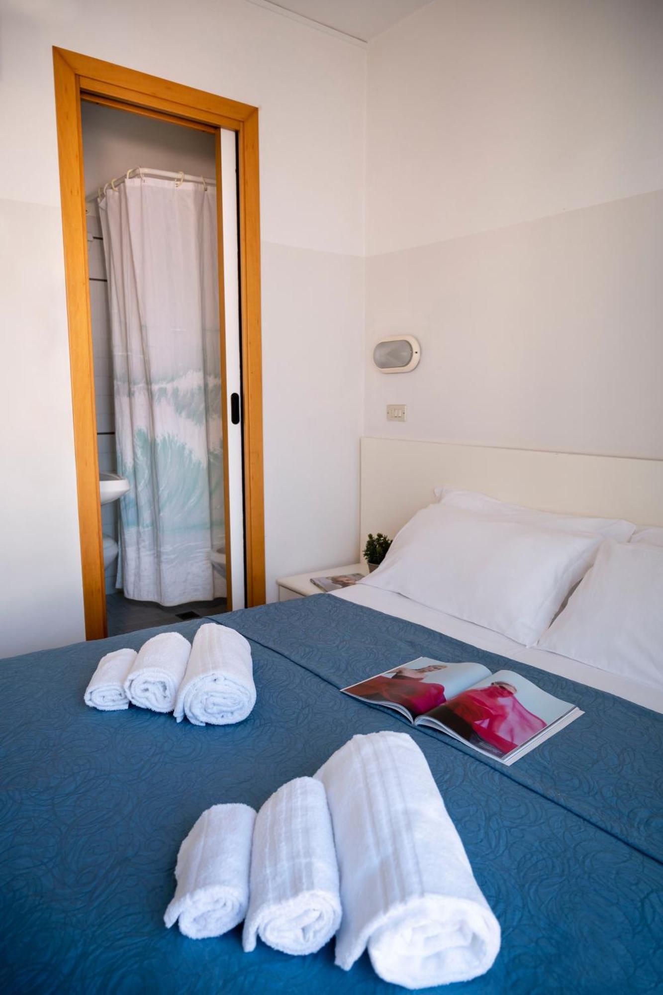 Hotel Selene - Vista Mare Riccione Bilik gambar