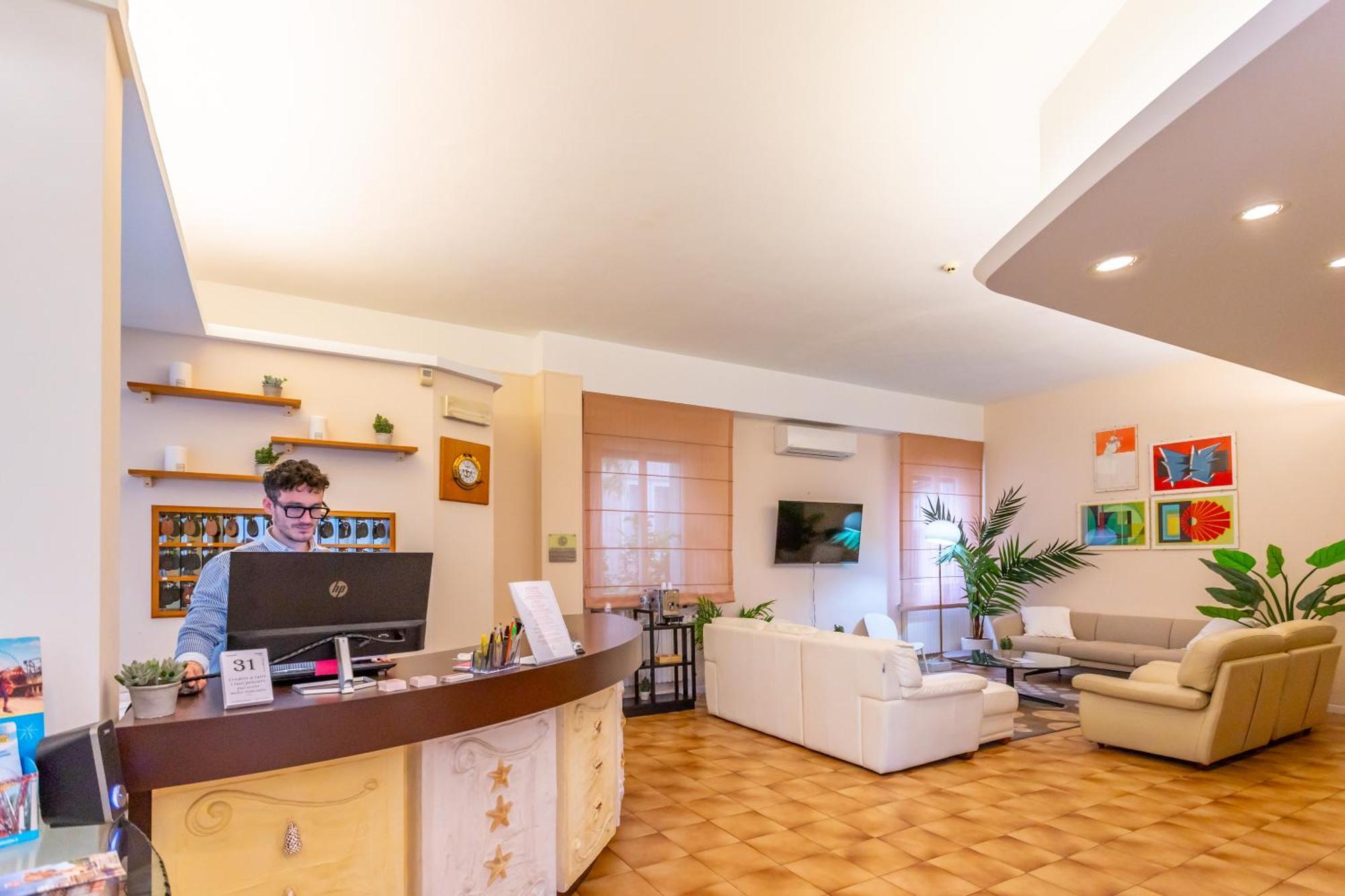 Hotel Selene - Vista Mare Riccione Luaran gambar