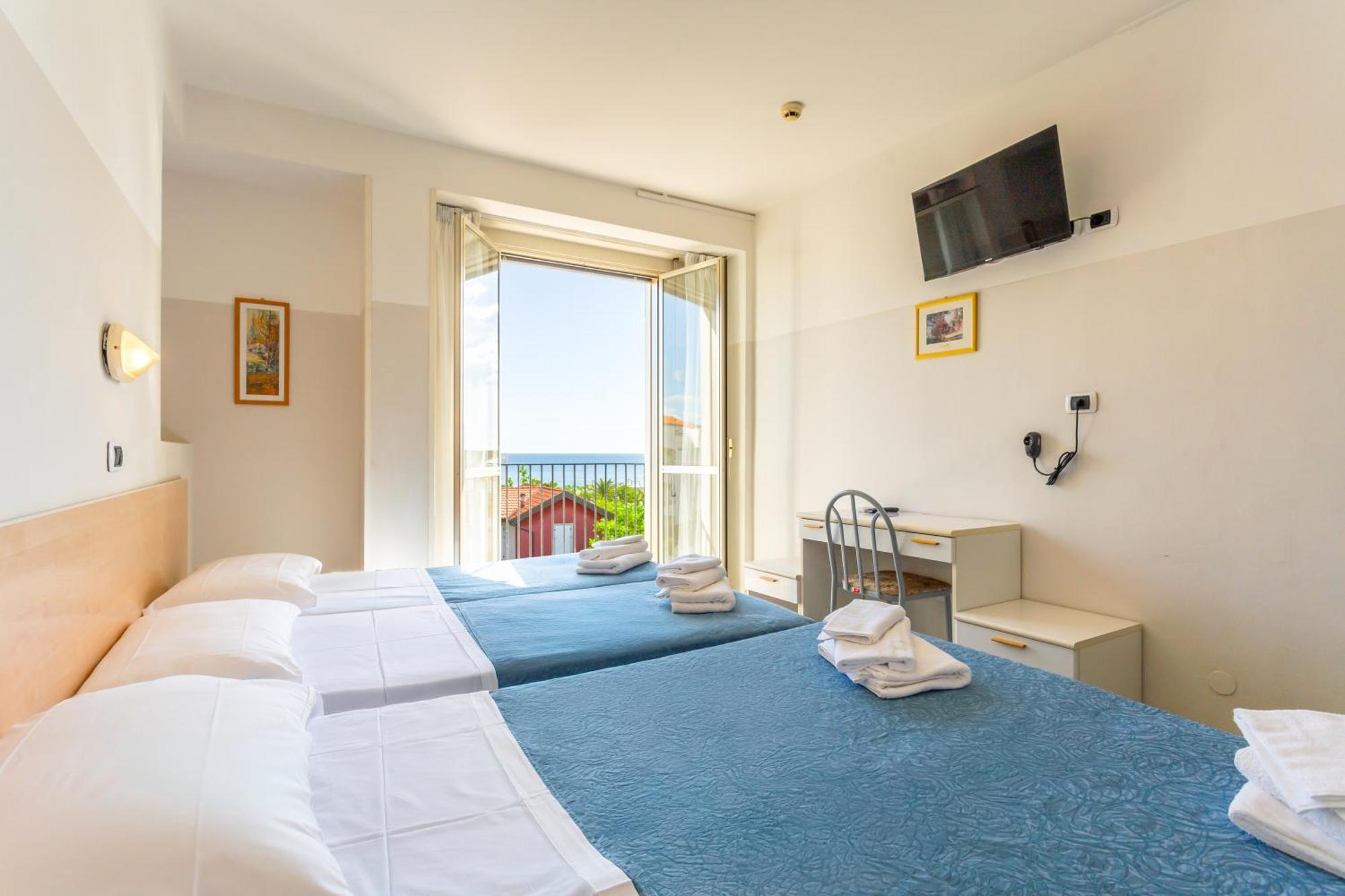 Hotel Selene - Vista Mare Riccione Luaran gambar