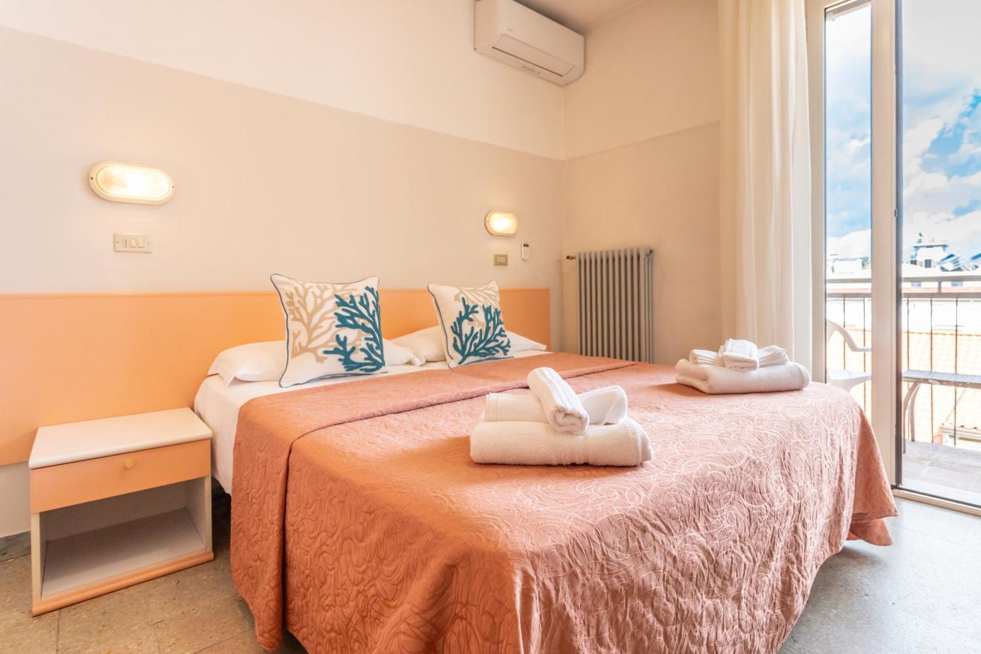 Hotel Selene - Vista Mare Riccione Bilik gambar