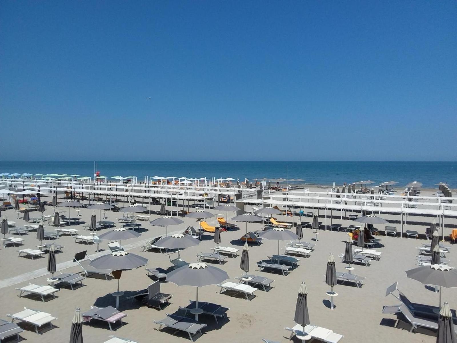 Hotel Selene - Vista Mare Riccione Luaran gambar